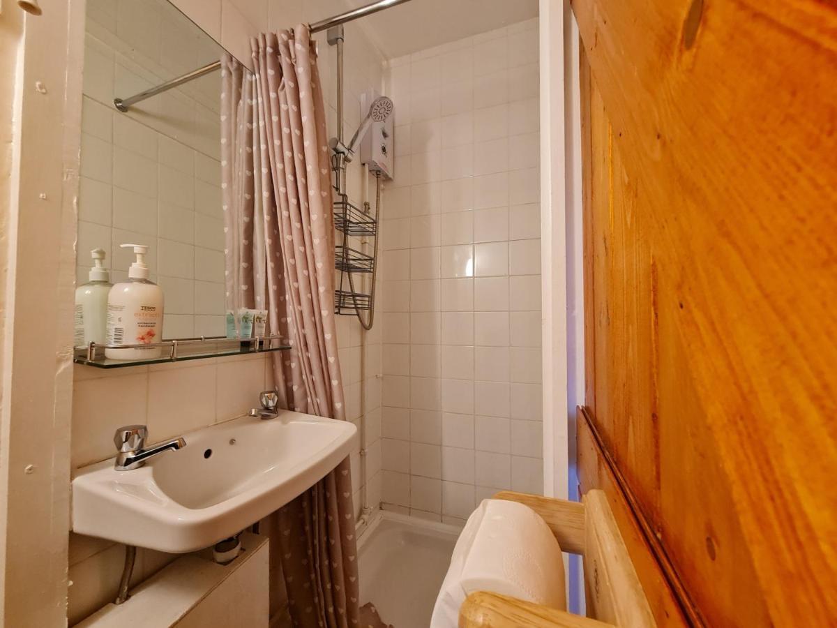 17Th-Century One Bed Studio With Parking & Garden! Elkesley المظهر الخارجي الصورة